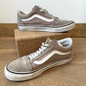 VANS Mens 6.5 Women’s 8 Skate Shoes Lace Up Tan Canvas Suede Sneakers